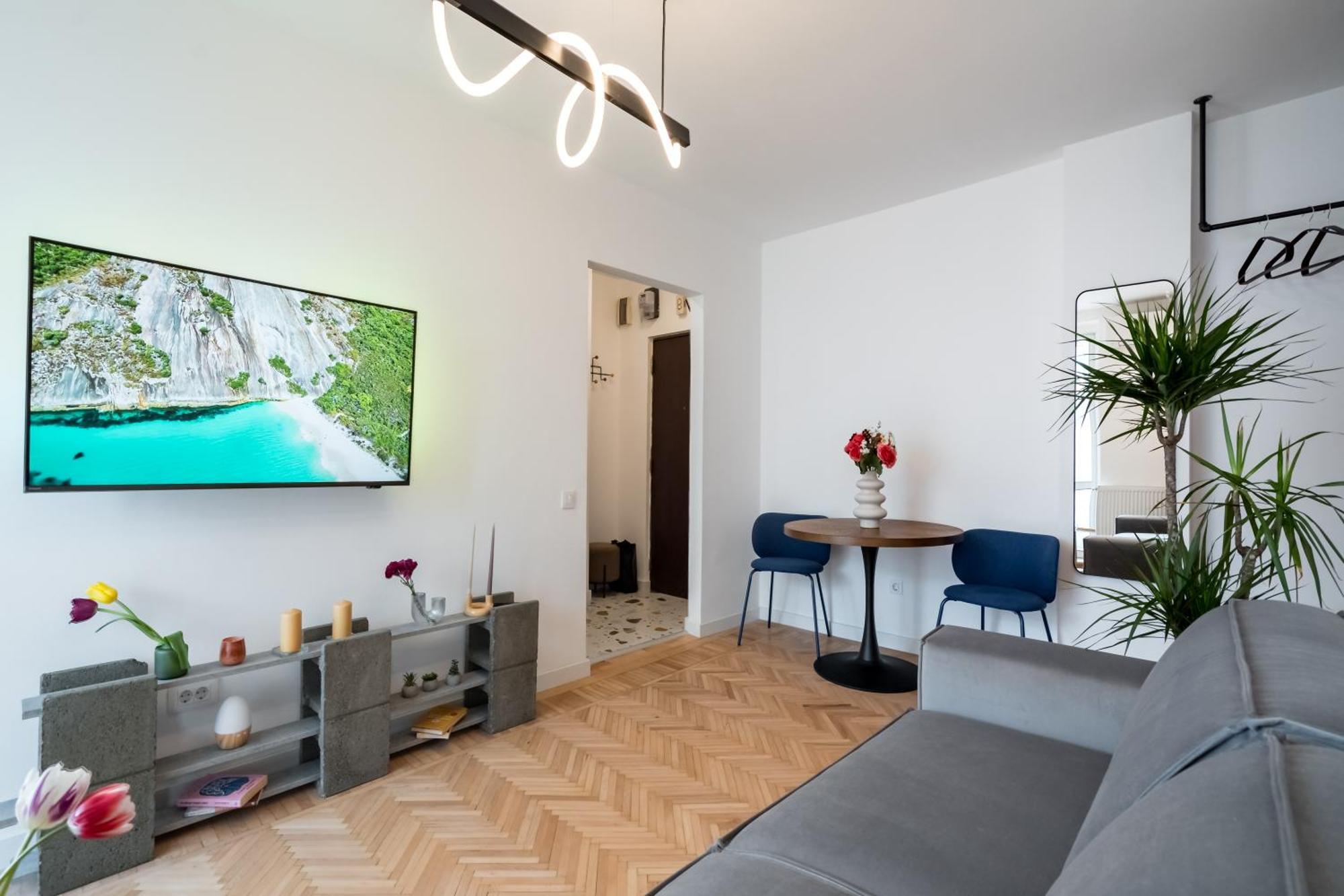 Central Aesthetic Apartment Бухарест Екстер'єр фото