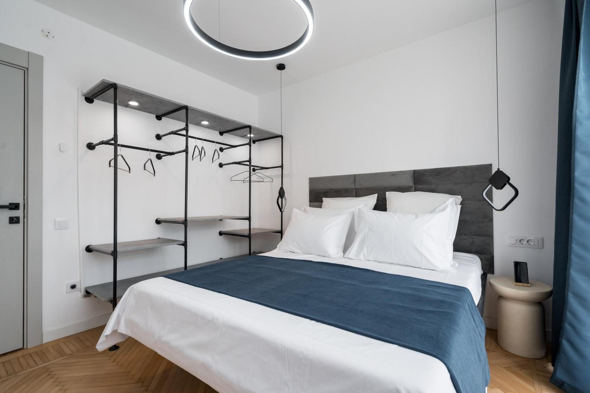 Central Aesthetic Apartment Бухарест Екстер'єр фото